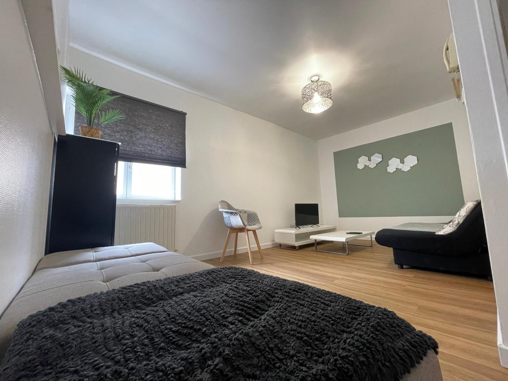 Hexagone Wifi Un Sejour A Part Apartment Longeville-les-Metz Exterior photo